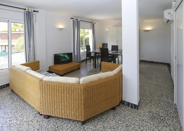 Casa Codolar Дом отдыха Салоу